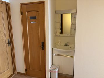 洗面所 - UTILITY会議室・研修ルーム 貸し会議室、研修室の設備の写真