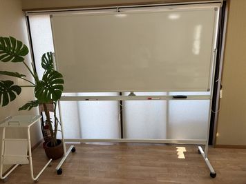ホワイトボード - UTILITY会議室・研修ルーム 貸し会議室、研修室の設備の写真