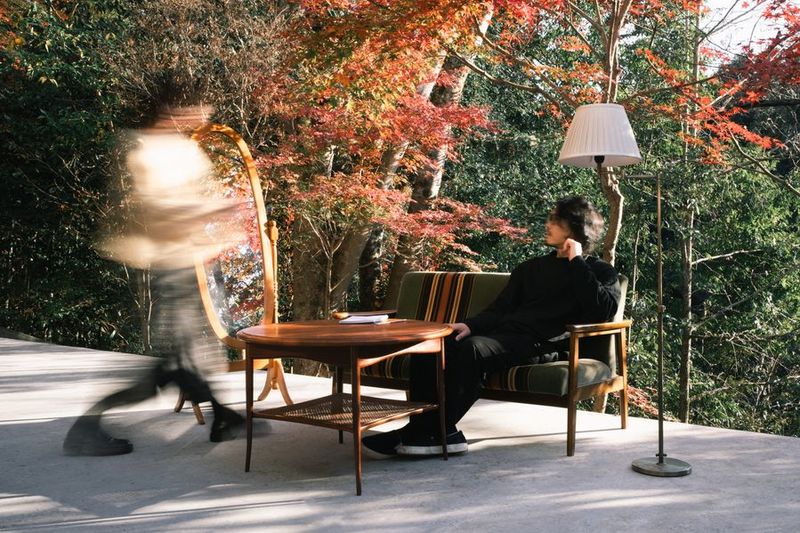 自然×コンクリート×河川敷｜青梅の撮影スタジオ（駐車場あり） - unbox okuōme