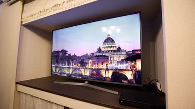 55インチの大型スマートテレビ。各種サブスク利用できます。 - アトリウム池袋の室内の写真
