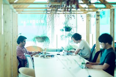 永田町駅徒歩2分★ こだわりのインテリアと自然光◎のコワーキングスペース - MIDORI.so Nagatacho 