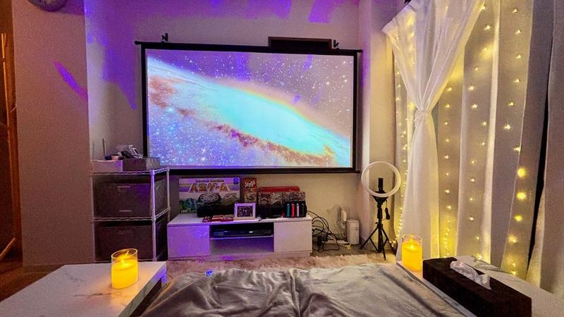 グッドワン淡路 eMovia【映画押し活】80㌅映像ドルビー音質 - グッドワン淡路