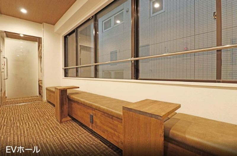 コワーキングスペース【会話可能エリア】 - THE HUB 田町三田