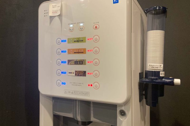 コワーキングスペース【会話禁止エリア】 - THE HUB 渋谷