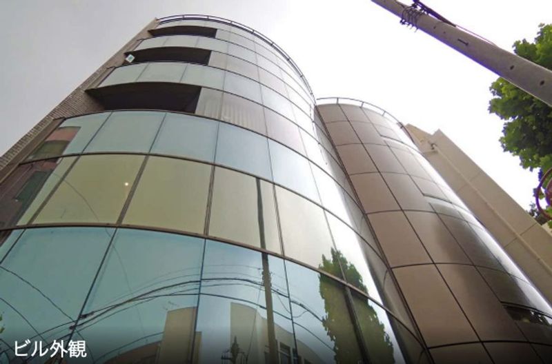 コワーキングスペース【会話禁止エリア】 - THE HUB 代々木