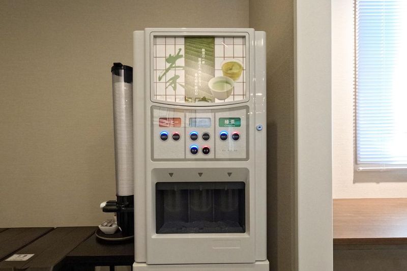 コワーキングスペース【会話可能エリア】 - THE HUB 溝の口