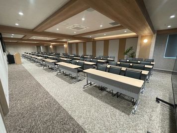 【 新橋駅 1分】セミナー 研修 パーティー OK♥控室(有料)  喫煙所あり！♦ 無料WiFi 駅近★[4F] - TIME SHARING 新橋駅前4F（銀座口）