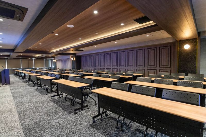 【メインフロア】 - TIME SHARING 新橋駅前5F（銀座口）の室内の写真