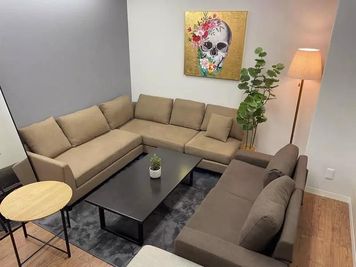 THE POINTエキニア横浜 THE POINTエキニア横浜：ルーム 『シナモン』※旧4Hの室内の写真