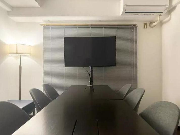 ワンコイン会議室 六本木 - ワンコイン会議室 六本木