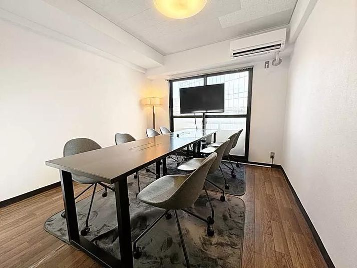 ワンコイン会議室 六本木の室内の写真