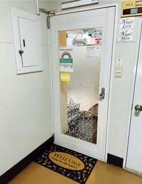 マツエクサロン「AngelWax蒲田店」併設 - 【AngelSalonグループ】AngelLash／iley蒲田 【個室】レンタル美容サロンの入口の写真