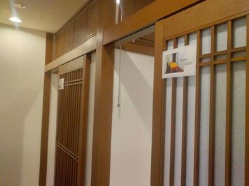 仙台協立第1ビル Room Salonの室内の写真