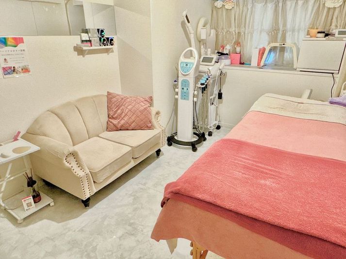 エステ・アイ・ネイルプライベートサロン - Luminous