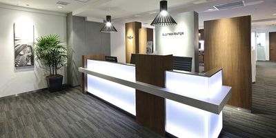 Regus 六本木駅前:TOKYO, Roppongi Ekimae けやき坂の入口の写真