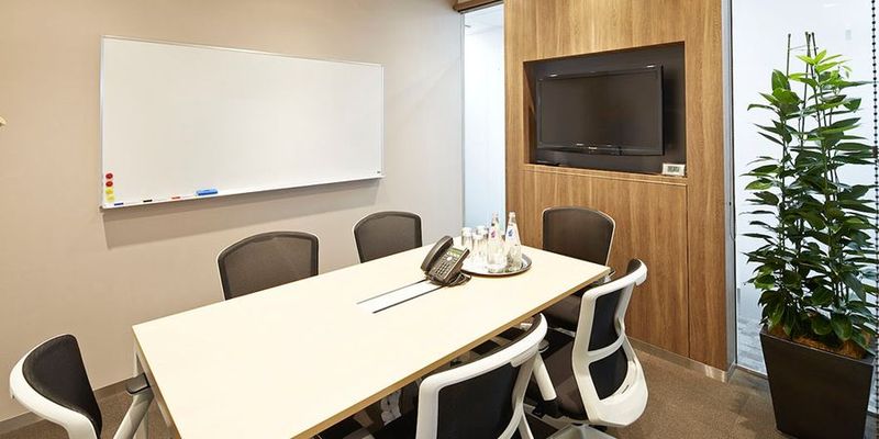 Regus 秋葉原南:TOKYO, Akihabara Minami Yanagimoriの室内の写真