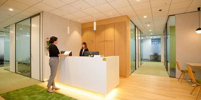 Regus 鹿児島中央駅前:Kagoshima, Kagoshima Chuo Ekimae SATSUMAの入口の写真