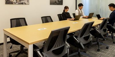 Regus 会議室｜高速Wi-Fi完備の落ち着いたビジネス空間 - Regus 小倉駅前:FUKUOKA, KITAKYUSYU, Kokura Ekimae