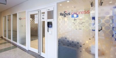 リージャス会議室 エクスプレス阪急伊丹駅 GYOGIの室内の写真