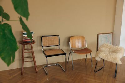 STUDIO RAWR 自然光豊かな小規模ハウススタジオの室内の写真