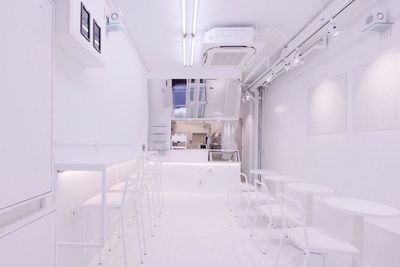 ROAR GALLERY 麻布十番駅徒歩3分■白を基調とした空間をあなたの用途に合わせての室内の写真