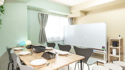 mint+ Osaka （ミントプラス 大阪）の室内の写真