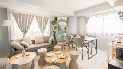 mint+ Osaka （ミントプラス 大阪）の室内の写真