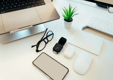 堺駅徒歩5分《セミダブル/ツインおまかせ禁煙》ホテルの客室でコワーキング・リモートワーク・動画視聴でくつろぎタイム！ - ホテルサンプラザ堺本館