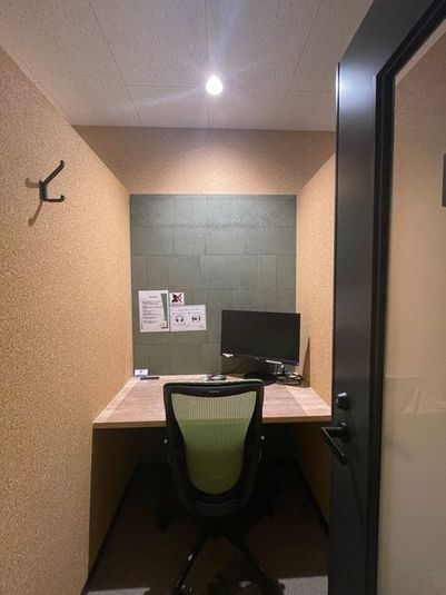 エミフィス所沢 半個室【A03】席の室内の写真