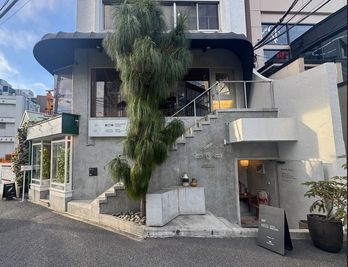 シブテナスペース 神宮外苑の外観の写真