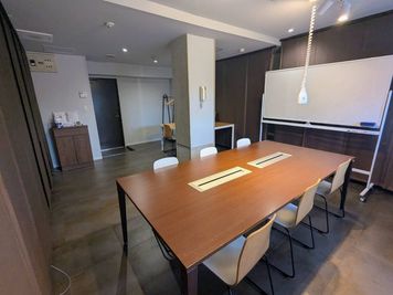 ステュディオ仙台 104会議室の室内の写真