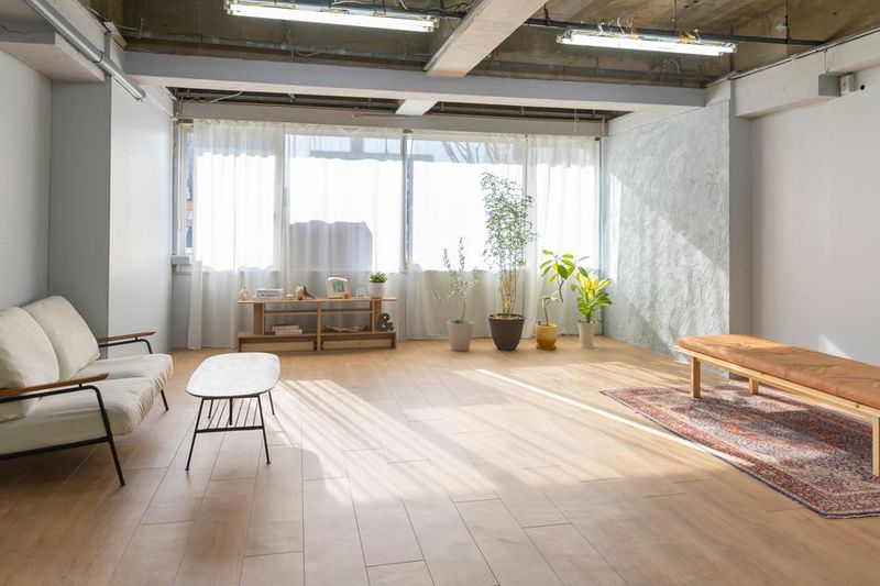 【優しい光の撮影空間】ROOMスタジオ - ハレルフォト