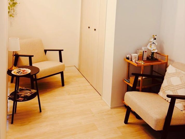 アイラッシュ、ネイル、アイブロースペースレンタル -  salon   C’est la  vie セラヴィ