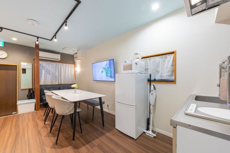 K-one Natural B-Side (1F) - K-one Natural B-Side (1F)