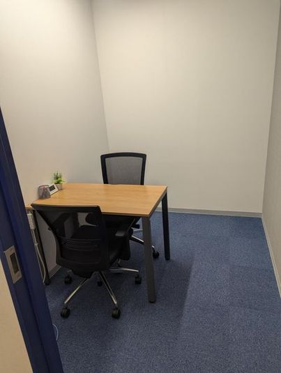 CM 514 - リージャス会議室 エクスプレス羽田空港第1ターミナル