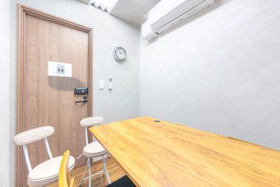 825_WORK中野の室内の写真