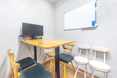 825_WORK中野の室内の写真