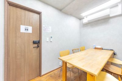 826_WORK中野2nd レンタルスペースの室内の写真