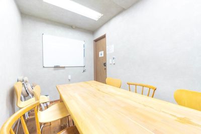 826_WORK中野2nd レンタルスペースの室内の写真