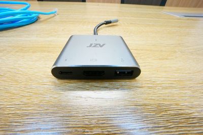 【Q-Works FUKUMA】 Q-Works FUKUMA 会議室1（最大4名室）の設備の写真