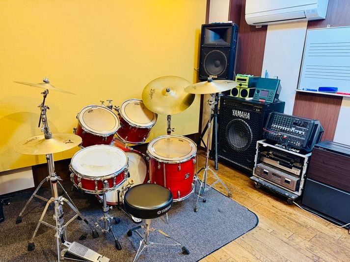 スタジオ - ヤマハ㈱山響楽器店　日吉中央通り