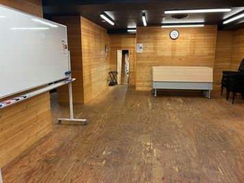 アットビジネスセンターサテライト渋谷宇田川 406号室（楽屋利用おすすめ・イベントルーム・多目的スペース）の室内の写真