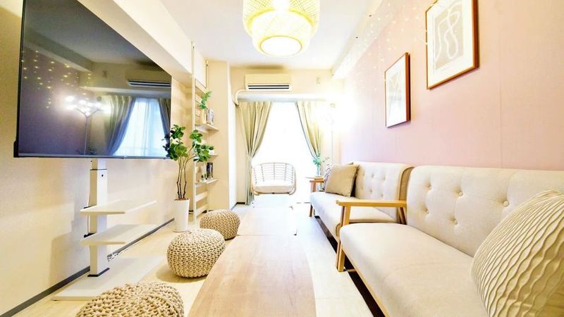 コミュスぺ！YOKOHAMA！ 横浜駅駅近！多目的コミュニケーションスペース（少人数向け）の室内の写真