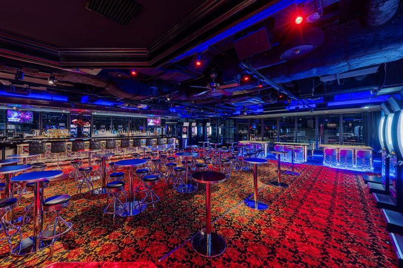 ダイニングダーツバーBee有楽町店 - ダイニングダーツバー　Bee有楽町店