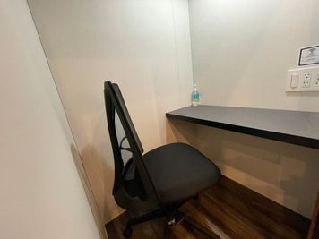 CHATBOX 勉強カフェ 溝の口スタジオ No.1の室内の写真