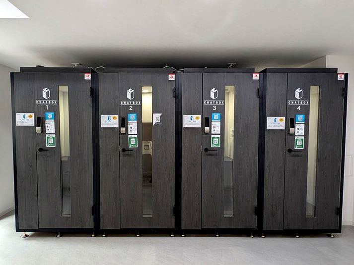 CHATBOX 西新宿Aビル No.1の室内の写真