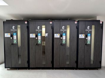 ＜CHATBOX 西新宿Aビル店【No.2】＞完全個室⭐️Wi-Fi無料！ - CHATBOX 西新宿Aビル
