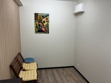 防音＆Wi-Fi完備したレンタルスタジオ。コンパクトな室内です。 - 街角アカデミー天王町