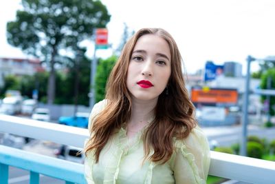 近くの陸橋での撮影 - Atelier High レンタルスペースの室内の写真