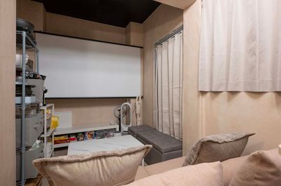 bonny新橋の室内の写真